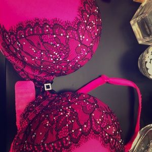 Victoria secret bra
